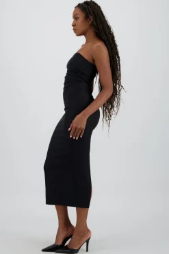 Vestido maxi strapless drapeado hypsters