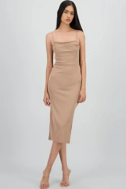 Vestido midi escote drapeado