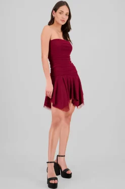 Vestido mini asimetrico de mesh