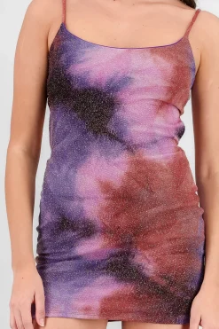 Vestido mini brillante con escote abierto