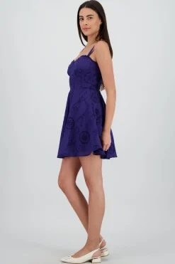 Vestido mini eyelet tirantes